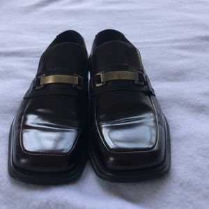Men’s dress shoes